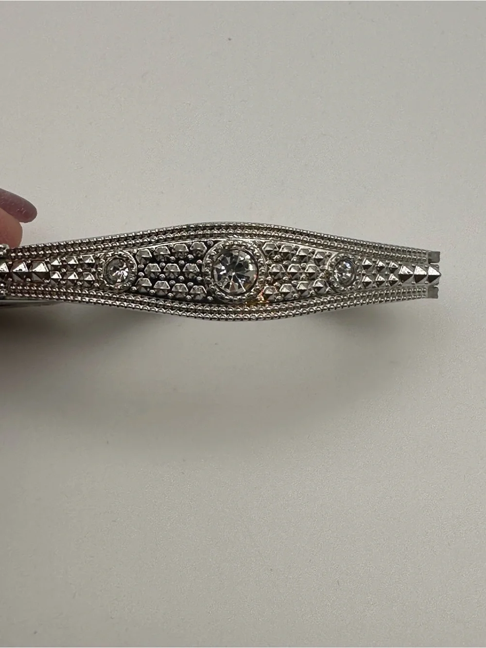 N/A elegant silver